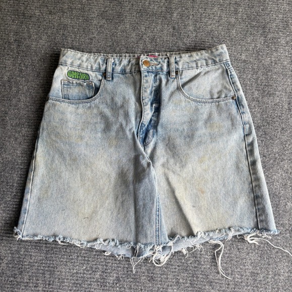Empyre Dresses & Skirts - Empyre Light Wash Denim Mini Skirt Size 10 Embroidered Logo Raw Hem Frayed Blue